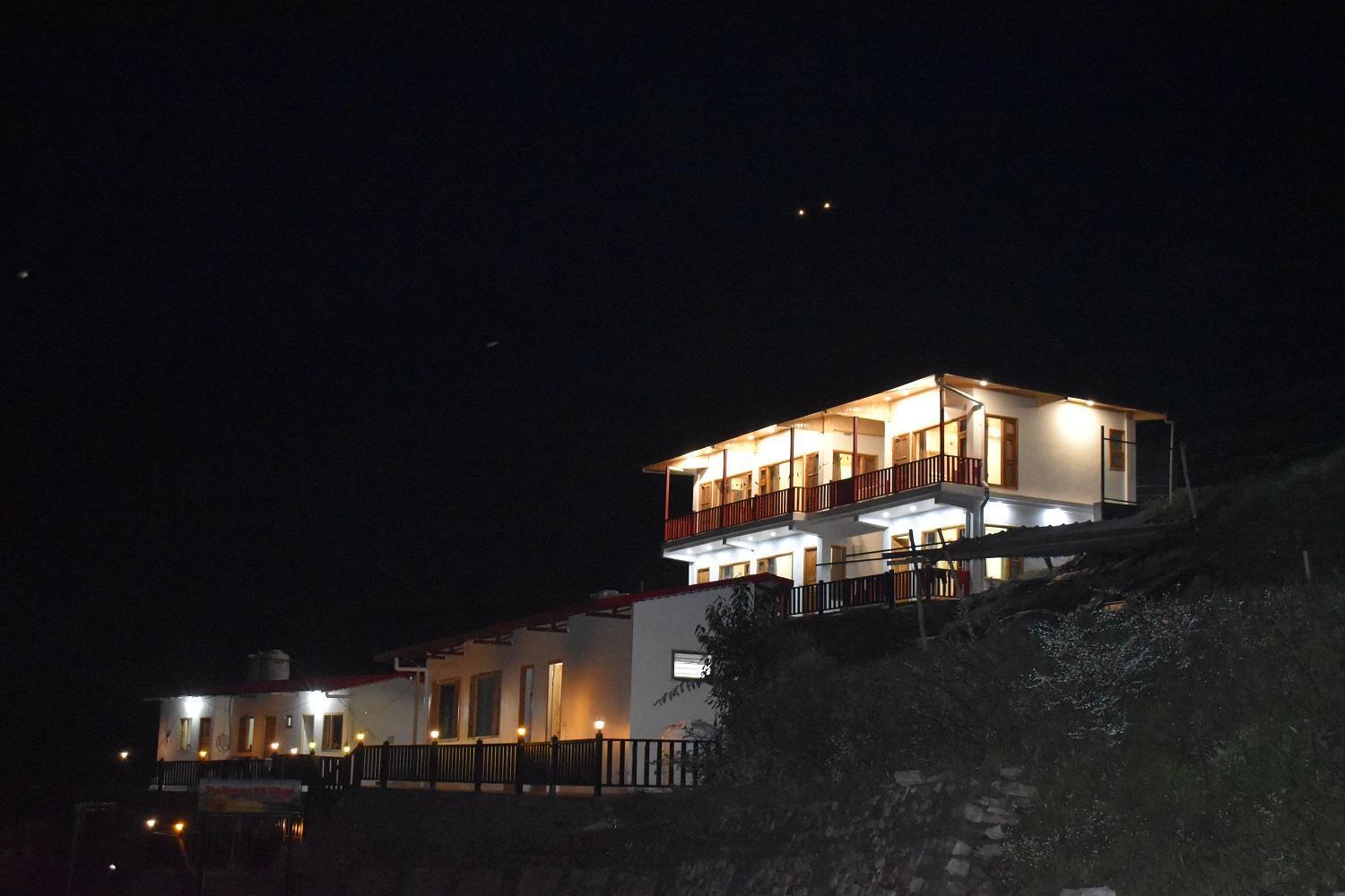 קנאטל The Vintage Hill Village - Himalayan Boutique Resort מראה חיצוני תמונה