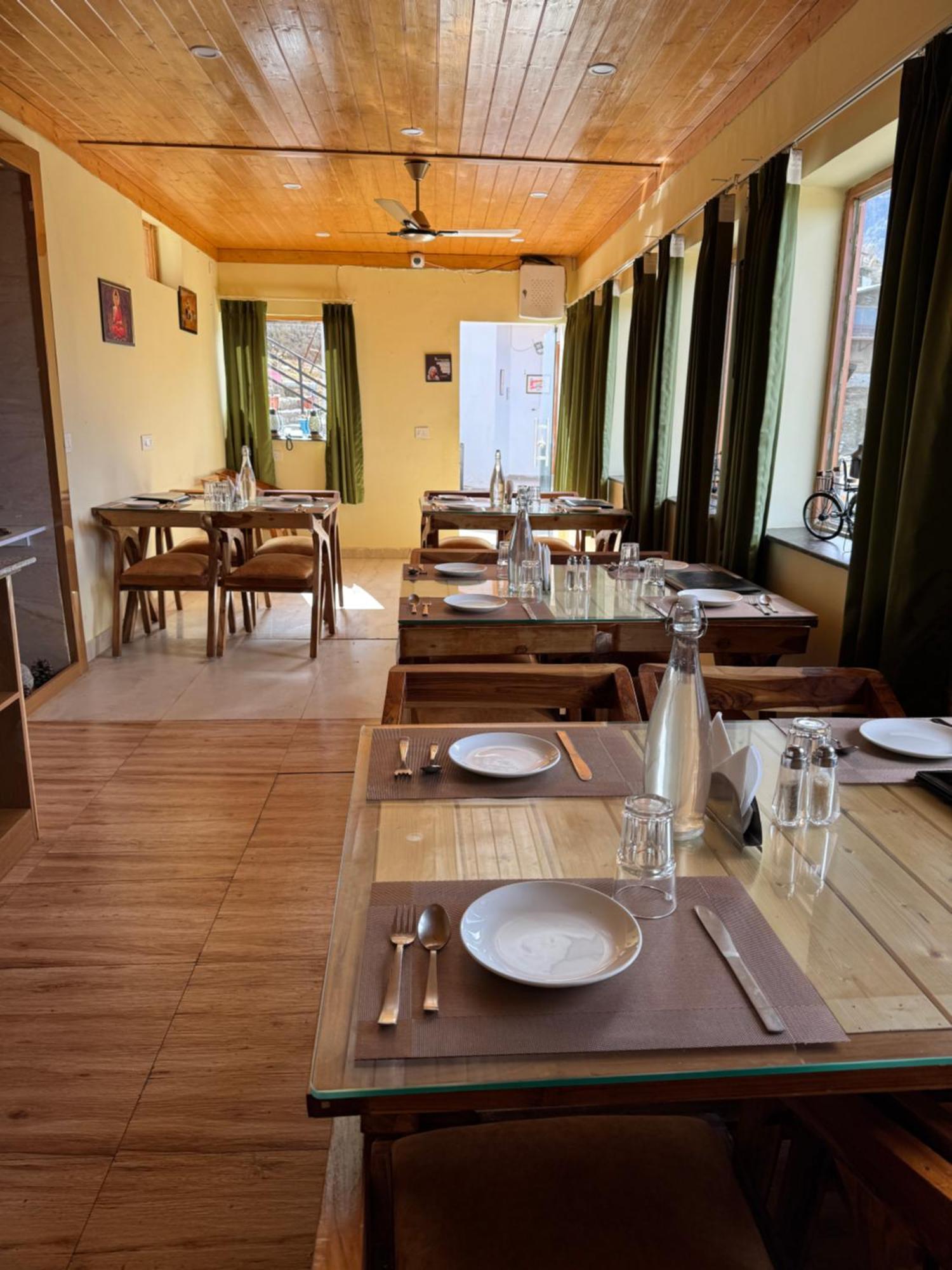 קנאטל The Vintage Hill Village - Himalayan Boutique Resort מראה חיצוני תמונה