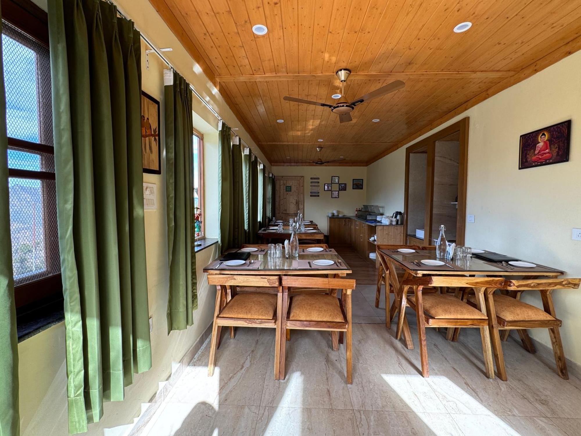 קנאטל The Vintage Hill Village - Himalayan Boutique Resort מראה חיצוני תמונה