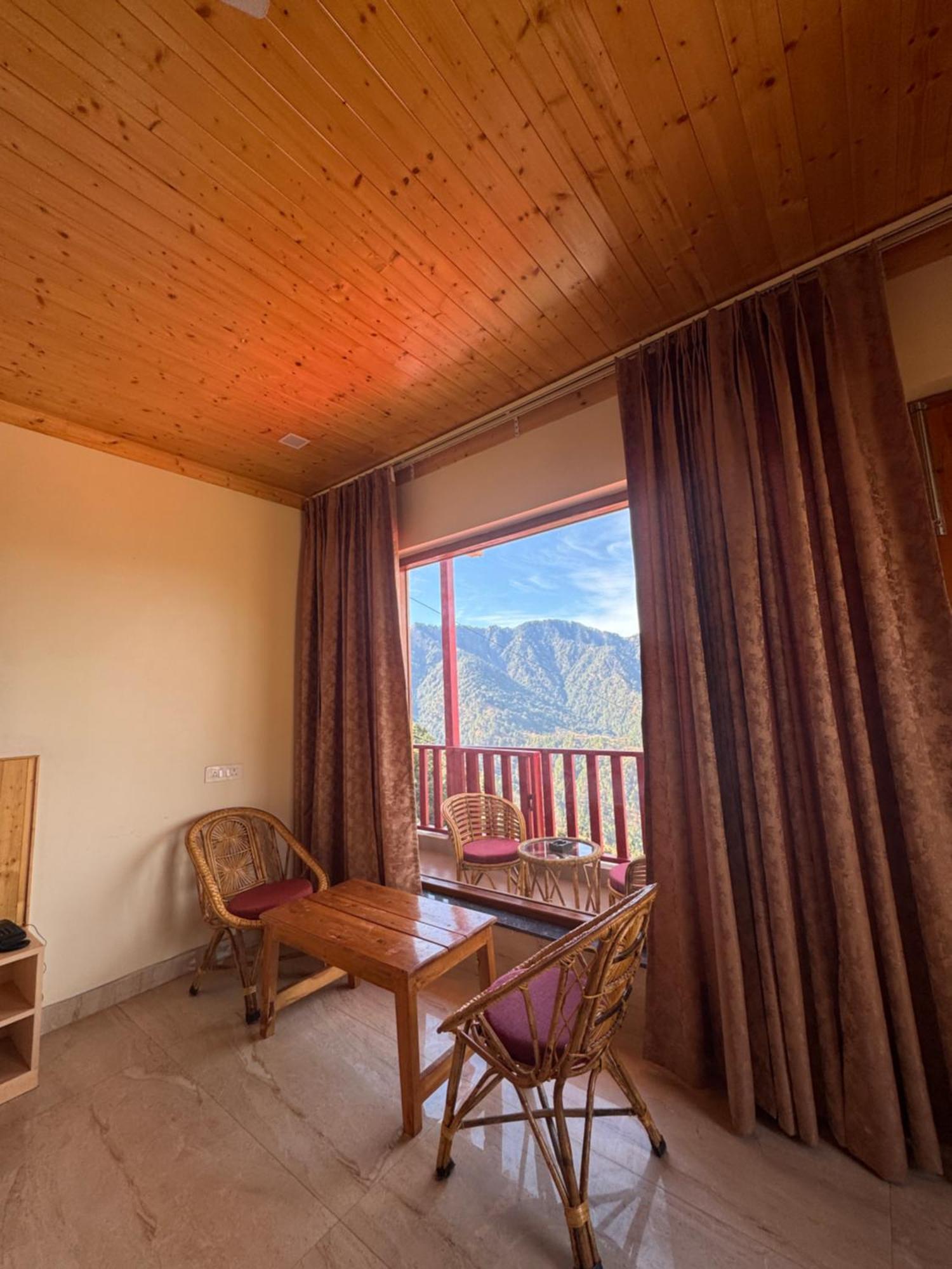 קנאטל The Vintage Hill Village - Himalayan Boutique Resort מראה חיצוני תמונה